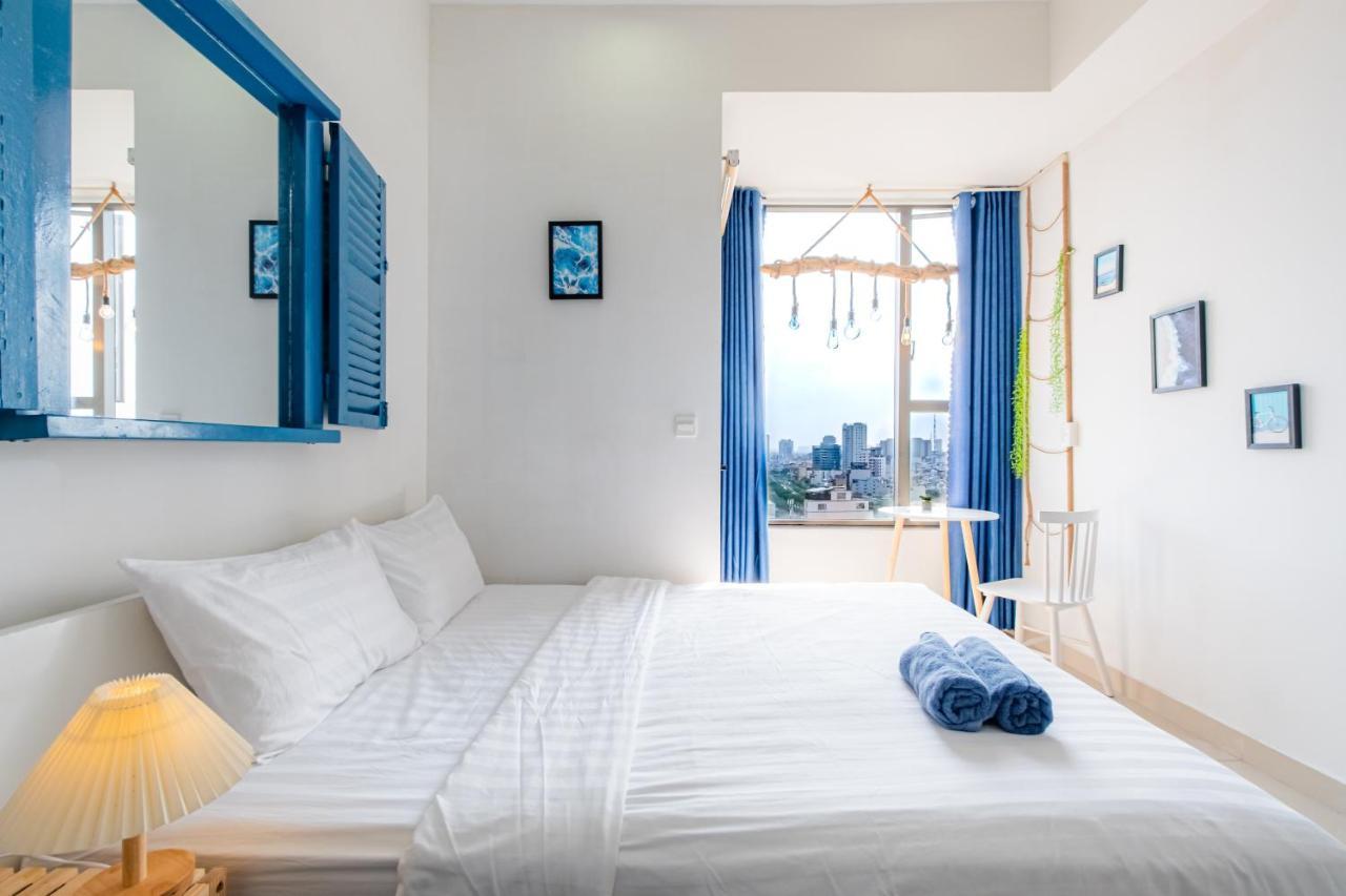Studio River View-city View & Pool In Center - May