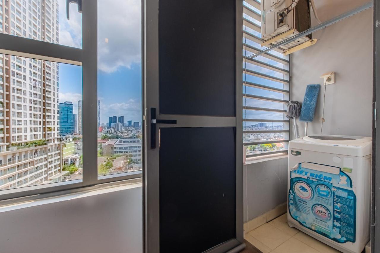 Studio River View-city View & Pool In Center - May