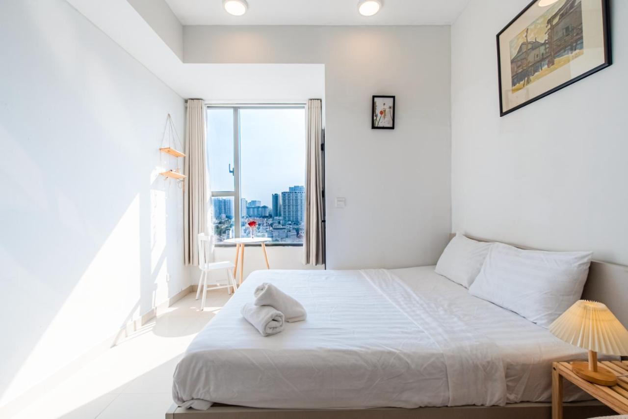 Studio River View-city View & Pool In Center - May *