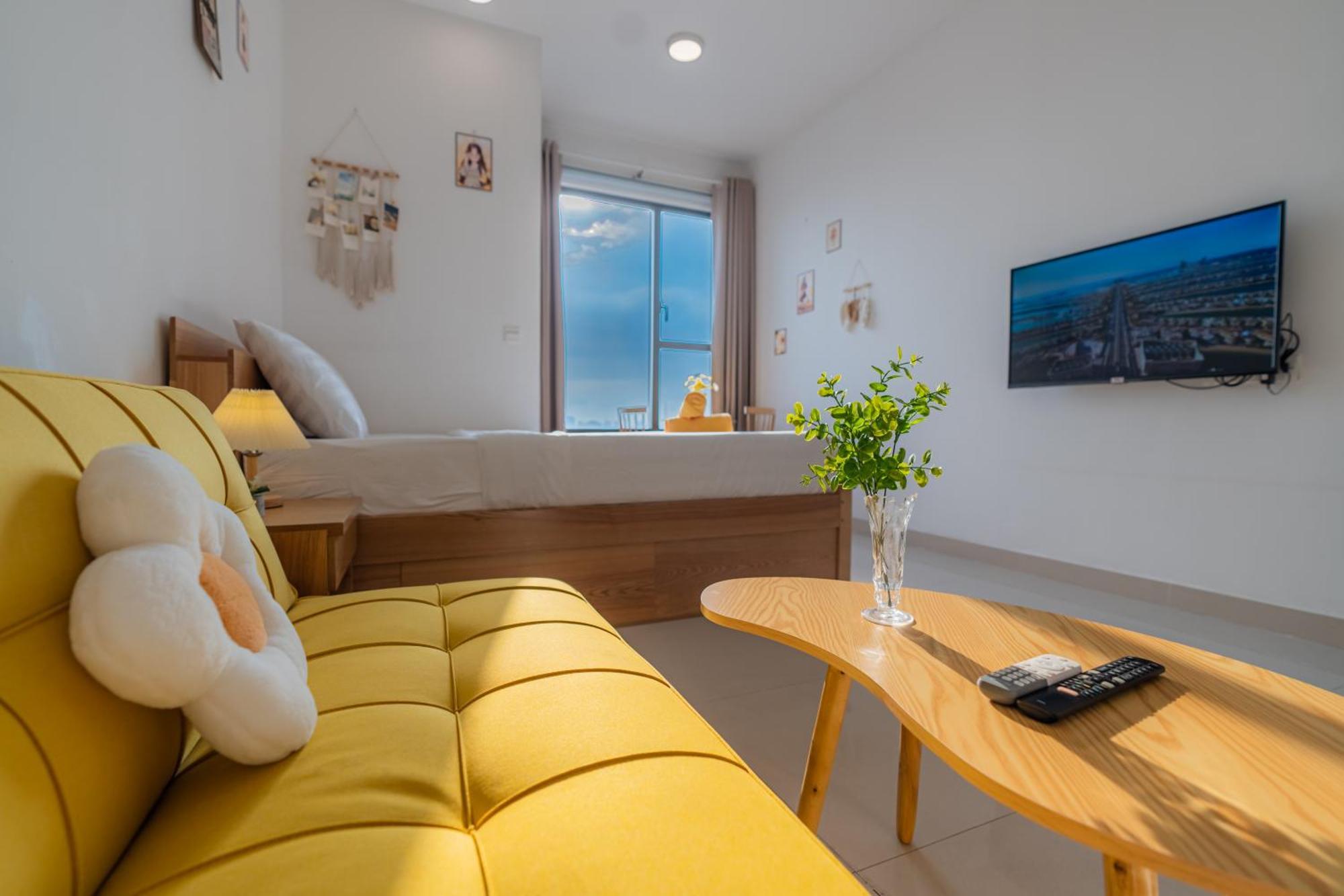 Studio River View-city View & Pool In Center - May *