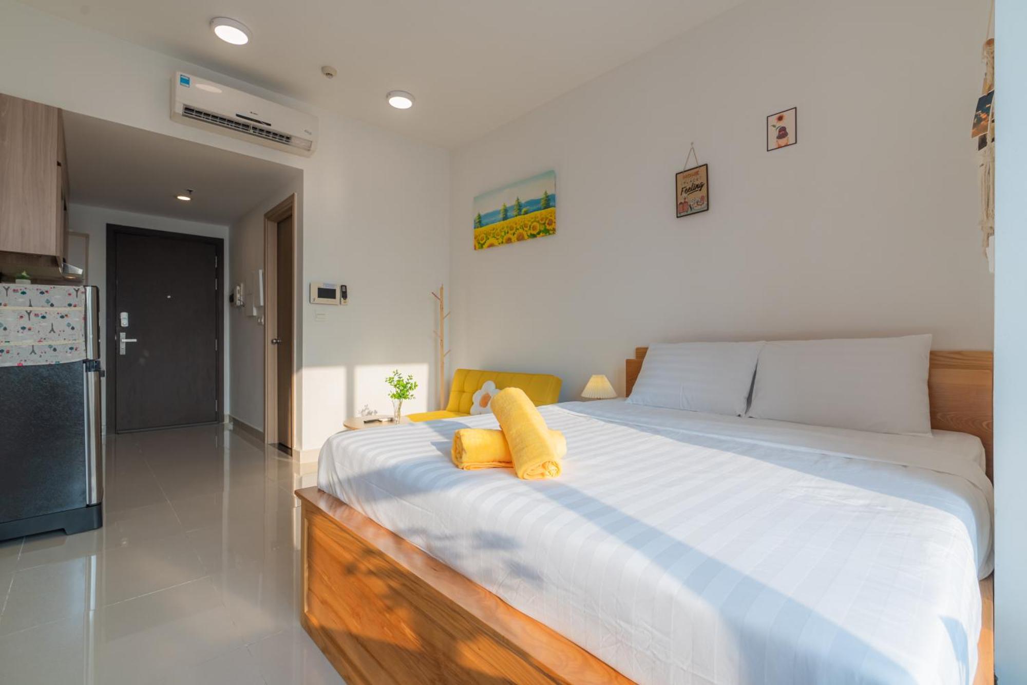 Studio River View-city View & Pool In Center - May Căn hộ *
